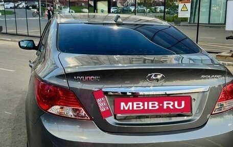 Hyundai Solaris II рестайлинг, 2012 год, 720 000 рублей, 2 фотография