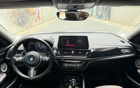 BMW 1 серия, 2022 год, 1 636 000 рублей, 8 фотография