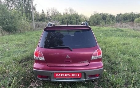 Mitsubishi Outlander III рестайлинг 3, 2004 год, 500 000 рублей, 13 фотография