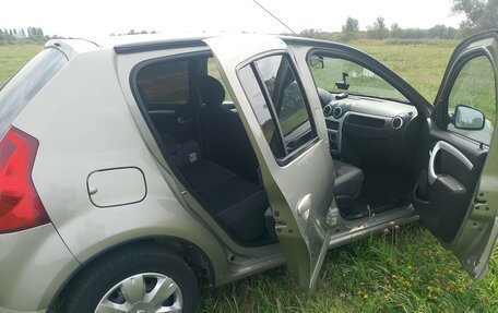 Renault Sandero I, 2011 год, 610 000 рублей, 4 фотография