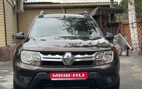Renault Duster I рестайлинг, 2017 год, 1 000 000 рублей, 3 фотография