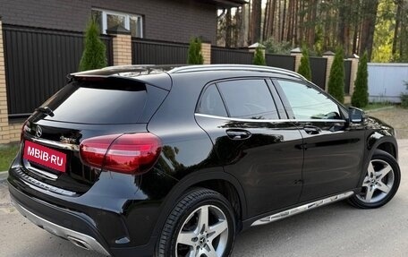 Mercedes-Benz GLA, 2017 год, 1 980 000 рублей, 10 фотография