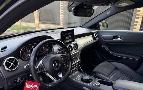 Mercedes-Benz GLA, 2017 год, 1 980 000 рублей, 17 фотография