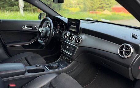 Mercedes-Benz GLA, 2017 год, 1 980 000 рублей, 21 фотография