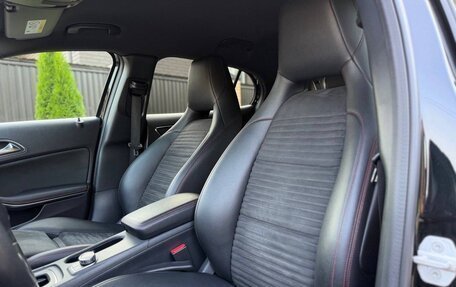 Mercedes-Benz GLA, 2017 год, 1 980 000 рублей, 29 фотография