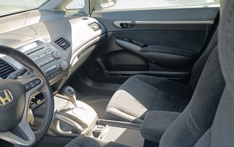 Honda Civic VIII, 2010 год, 1 000 000 рублей, 5 фотография