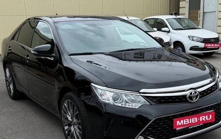 Toyota Camry, 2015 год, 2 750 000 рублей, 2 фотография