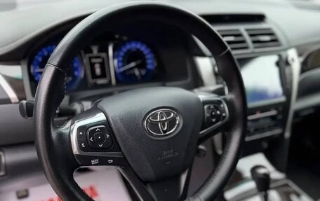 Toyota Camry, 2015 год, 2 750 000 рублей, 17 фотография