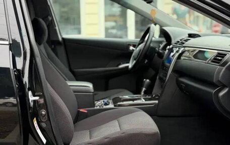 Toyota Camry, 2015 год, 2 750 000 рублей, 34 фотография