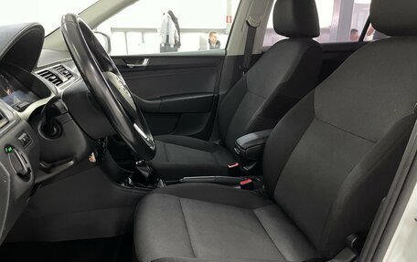 Skoda Rapid I, 2018 год, 1 219 000 рублей, 19 фотография