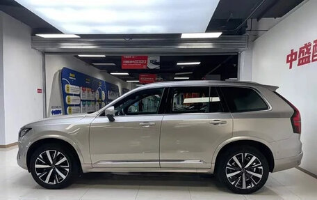 Volvo XC90 II рестайлинг, 2026 год, 9 250 000 рублей, 4 фотография