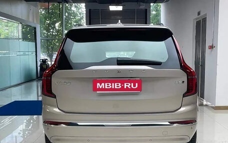 Volvo XC90 II рестайлинг, 2026 год, 9 250 000 рублей, 7 фотография