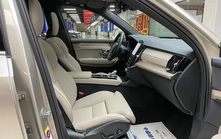 Volvo XC90 II рестайлинг, 2026 год, 9 250 000 рублей, 14 фотография