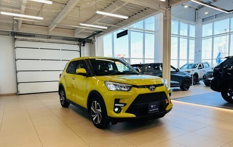 Toyota Raize I, 2021 год, 1 899 999 рублей, 7 фотография