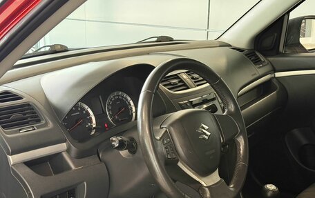 Suzuki Swift IV, 2013 год, 667 000 рублей, 8 фотография