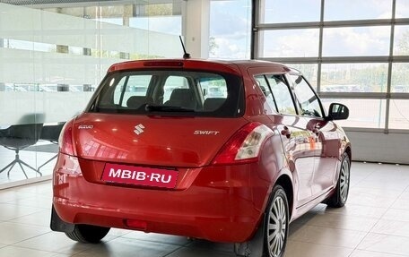 Suzuki Swift IV, 2013 год, 667 000 рублей, 6 фотография