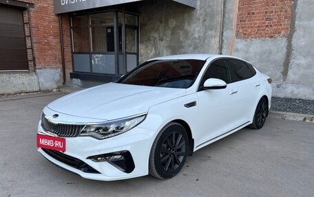 KIA Optima IV, 2018 год, 2 230 000 рублей, 3 фотография