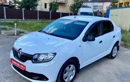 Renault Logan II, 2018 год, 570 000 рублей, 6 фотография