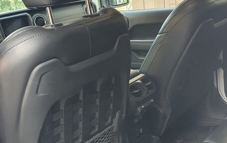 Jeep Wrangler, 2020 год, 5 200 000 рублей, 13 фотография