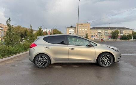 KIA cee'd III, 2013 год, 1 000 000 рублей, 2 фотография
