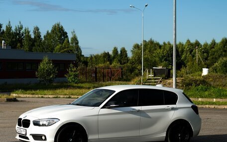 BMW 1 серия, 2019 год, 1 450 000 рублей, 2 фотография