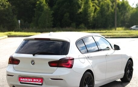 BMW 1 серия, 2019 год, 1 450 000 рублей, 5 фотография