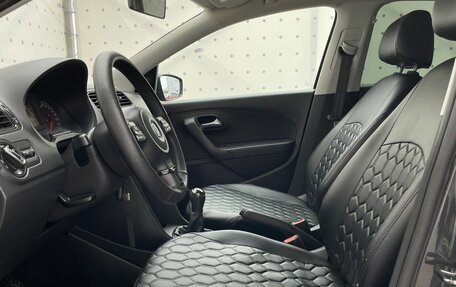 Volkswagen Polo VI (EU Market), 2014 год, 690 000 рублей, 11 фотография