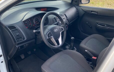 Hyundai i20 IB рестайлинг, 2009 год, 500 000 рублей, 12 фотография
