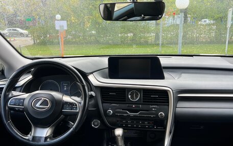 Lexus RX IV рестайлинг, 2016 год, 3 990 000 рублей, 14 фотография