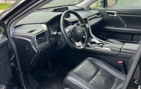 Lexus RX IV рестайлинг, 2016 год, 3 990 000 рублей, 8 фотография