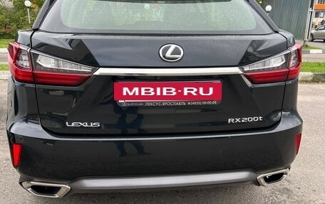 Lexus RX IV рестайлинг, 2016 год, 3 990 000 рублей, 4 фотография
