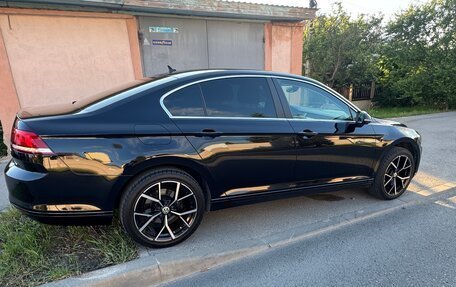 Volkswagen Passat B8 рестайлинг, 2017 год, 1 830 000 рублей, 8 фотография