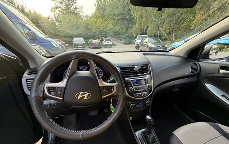 Hyundai Solaris II рестайлинг, 2016 год, 890 000 рублей, 13 фотография