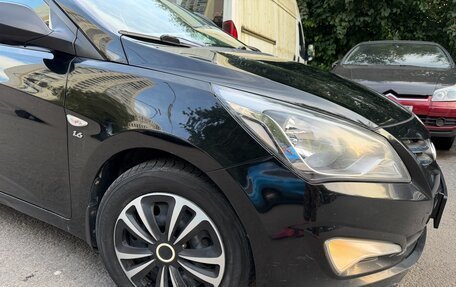 Hyundai Solaris II рестайлинг, 2016 год, 890 000 рублей, 20 фотография