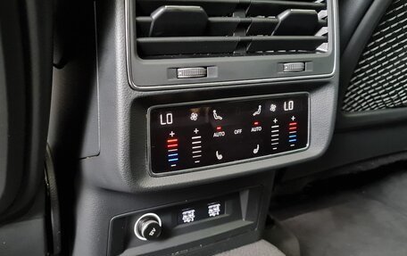 Audi Q8 I, 2019 год, 6 000 000 рублей, 19 фотография