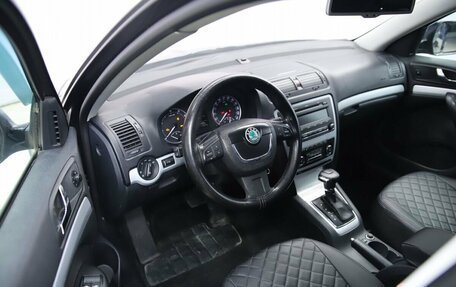 Skoda Octavia, 2011 год, 640 000 рублей, 10 фотография