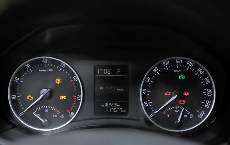 Skoda Octavia, 2011 год, 640 000 рублей, 16 фотография
