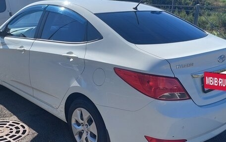 Hyundai Solaris II рестайлинг, 2014 год, 625 000 рублей, 2 фотография
