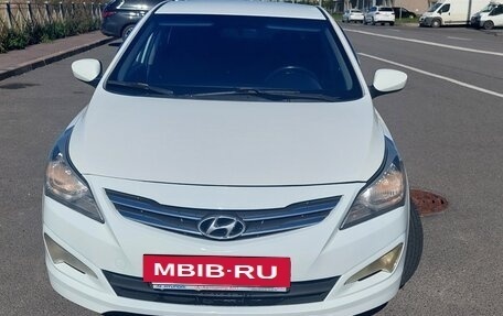 Hyundai Solaris II рестайлинг, 2014 год, 625 000 рублей, 3 фотография