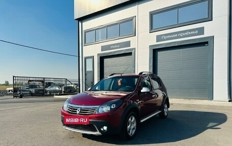 Renault Sandero I, 2013 год, 749 999 рублей, 2 фотография