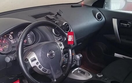 Nissan Qashqai, 2011 год, 900 000 рублей, 4 фотография