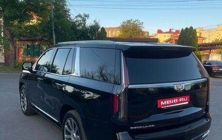 Cadillac Escalade V, 2021 год, 8 200 000 рублей, 8 фотография