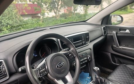 KIA Sportage IV рестайлинг, 2018 год, 2 000 000 рублей, 11 фотография