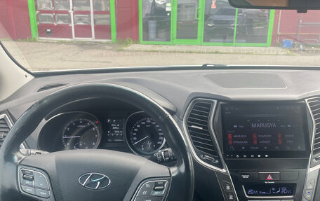 Hyundai Santa Fe III рестайлинг, 2017 год, 1 950 000 рублей, 8 фотография