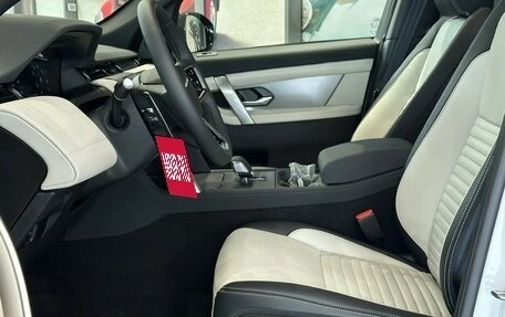 Land Rover Discovery Sport I рестайлинг, 2025 год, 7 290 000 рублей, 9 фотография