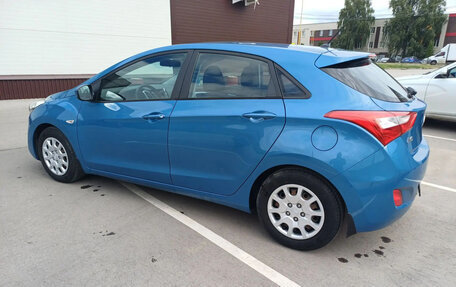 Hyundai i30 II рестайлинг, 2013 год, 950 000 рублей, 8 фотография