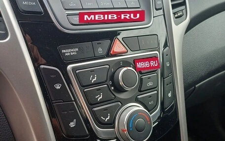 Hyundai i30 II рестайлинг, 2013 год, 950 000 рублей, 18 фотография