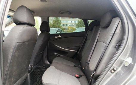 Hyundai Solaris II рестайлинг, 2013 год, 665 000 рублей, 16 фотография