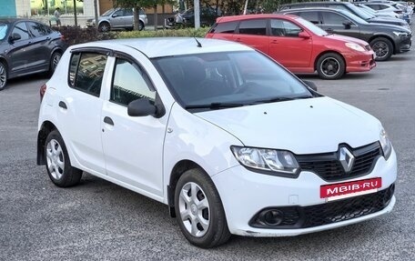 Renault Sandero II рестайлинг, 2018 год, 525 000 рублей, 3 фотография