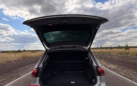 Volkswagen Tiguan II, 2021 год, 3 100 000 рублей, 5 фотография